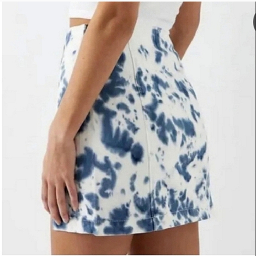 PacSun Paint Tie Dye Panel Mini Skirt Blue White Denim Sz XS NWT - Picture 4 of 12